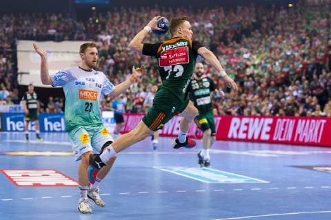 Hamburg Germany 06 April 2019 REWE Final 4 DHB Cup Semifinal TSV Hannover Burgdorf vs SC Magdeburg vs Albin Lagergren Magdeburg Timo Kastening Hannover Hamburg Barclaycard Arena Hamburg Germany