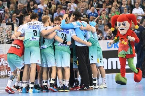 HBL DHB Cup semi-final TSV Hannover Burgdorf vs SC Magdeburg 06 04 19 Hamburg HBL DHB Cup final Four 2019 semi-final TSV Hannover Burgdorf vs SC Magdeburg in picture the Magdeburg team cheers on their entry into the final nordphoto xWitke nph00002