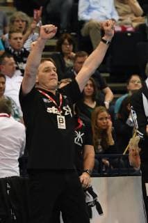 HBL DHB Cup Semifinal THW Kiel vs Fuechse Berlin 06 04 19 Hamburg HBL DHB Cup Final Four 2019 Semifinal THW Kiel vs Fuechse Berlin in picture coach Albert Gislason Kiel cheers nordphoto xWitke nph00002