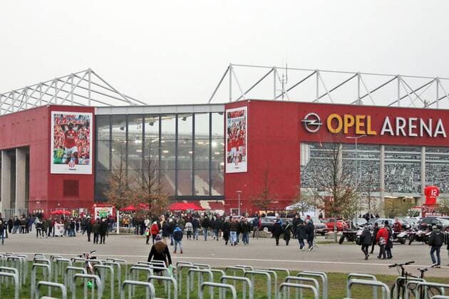The Opel Arena of FSV Mainz 05 1 BL 18 19 28 Sptg FSV Mainz 05 vs. SC Freiburg DFL REGULATIONS PROHIBIT ANY USE OF PHOTOGRAPHS AS IMAGE SEQUENCES AND OR QUASI VIDEO 1 BL 18 19 28 Sptg FSV Mainz 05 vs. SC Freiburg Mainz Copyright: xHahnex Eibner-Pressefotox EP_joha