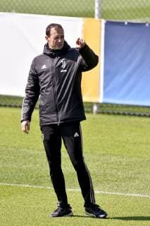 Photo LaPresse Nicol& xf2; Campo April 9, 2019 Turin (Italy) Juventus training before the Champions League quarter-finals Ajax-Juventus In the picture: Massimiliano Allegri  Copyright: xLaPresse Nicol& xf2;xCampo LaPrex