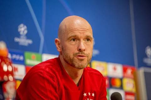 09-04-2019: VOETBAL: TRAINING EN PERSCONFERENTIE AJAX: AMSTERDAM Erik ten Hag, trainer Foto: SCS Michel Utrecht xVIxVIxImagesx xSoenarxChamidxsportfotografiexIVx 14149778