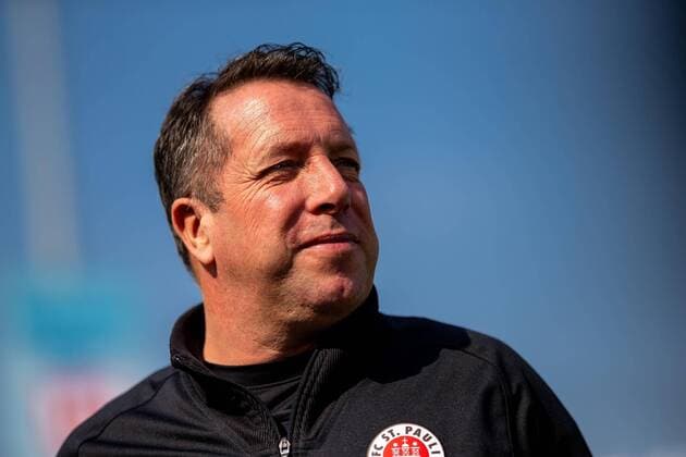 Kiel 6 April 2019 Football 2 Bundesliga 2018 19 Holstein Kiel FC St Pauli Markus Kauczinski FC St Pauli Trainer DFL REGULATIONS PROHIBIT ANY USE OF PHOTOGRAPHS AS IMAGE SEQUENCES AND OR QUASI VIDEO