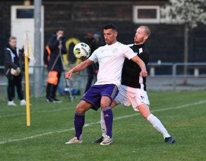Soccer Men Season 2018 2019 Semifinals at Berlin AOK Landespokal VSG Altglenicke Tennis Borussia v l Karim Benyamina TeBe Tennis Borussia Christian Preiß Prize VSG Altglienicke 09 04 2019 Copyright: xMatthiasxKochx