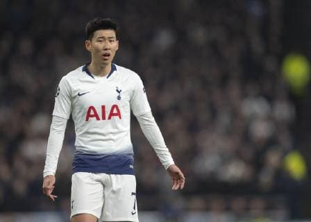 London United Kingdom 09 04 2019 UEFA Champions League 2018 19 Season Quarterfinals 1 Round Tottenham Hotspur Manchester City Son Heung Min Tottenham looks on DeFodi056
