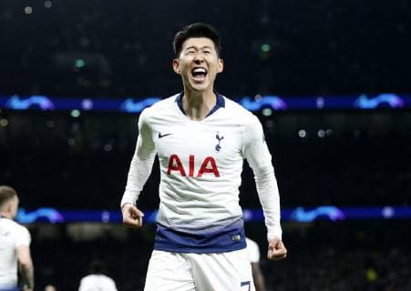 (190410) -- LONDON, April 10, 2019 (Xinhua) -- Tottenham Hotspur s Heung-Min Son celebrates after scoring the winning goal during the UEFA Champions League Quater Final First Leg match between Tottenham Hotspur and Manchester City at The Tottenham Hotspur Stadium in London, Britain on April 9, 2019. Tottenham Hotspur won 1-0. (Xinhua Matthew Impey) FOR EDITORIAL USE ONLY. NOT FOR SALE FOR MARKETING OR ADVERTISING CAMPAIGNS. NO USE WITH UNAUTHORIZED AUDIO, VIDEO, DATA, FIXTURE LISTS, CLUB LEAGUE LOGOS OR LIVE SERVICES. ONLINE IN-MATCH USE LIMITED TO 45 IMAGES, NO VIDEO EMULATION. NO USE IN BETTING, GAMES OR SINGLE CLUB LEAGUE PLAYER PUBLICATIONS. (SP)BRITAIN-LONDON-FOOTBALL-CHAMPIONS LEAGUE-QUARTERFINAL-TOT HOTSPUR VS MAN CITY