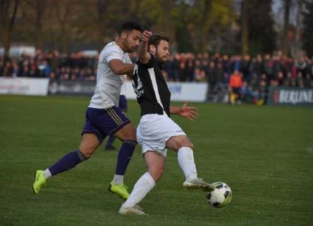 Soccer Men Season 2018 2019 Semifinals at Berlin AOK Landespokal VSG Altglenicke Tennis Borussia v l Rifat Gelici TeBe Tennis Borussia Benjamin Förster VSG Altglienicke 09 04 2019 Copyright: xMatthiasxKochx