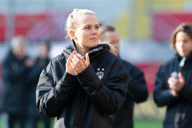 Paderborn Germany 09 04 2019 DFB international women 2018 2019 Germany vs Japan Merle Frohms SC Freiburg Germany DFB regulations prohibit any use of photographs as image sequences and or quasi video Paderborn North Rhine-Westphalia Germany Benteler Arena