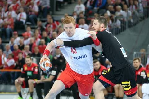 Handball, EM Quali, Polen - Deutschland GLIWICE 10.04.2019 PILKA RECZNA ELIMINACJE MISTRZOSTW EUROPY 2020 MENS European Championship EM Europameisterschaft QUALIFIERS POLSKA - NIEMCY POLAND - GERMANY NZ. TOMASZ GEBALA HENDRIK PEKELER FOT. MICHAL CHWIEDUK FOKUSMEDIA.COM.PL NEWSPIX.PL --- Newspix.pl  190410CHW007