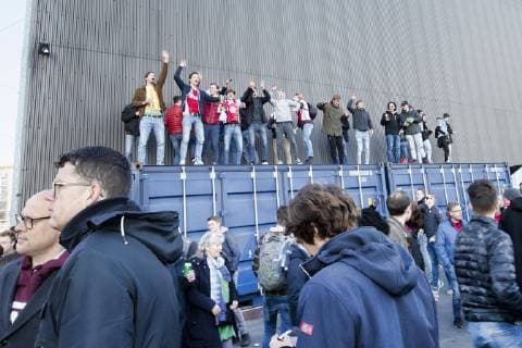 AMSTERDAM, Football,10-04-2019, Stadium Johan Cruyffarena. Riots occur before the Champions League quarter finals first leg Ajax - Juventus with fans of Ajax and the police. Ajax fans before the game  x3155127x
