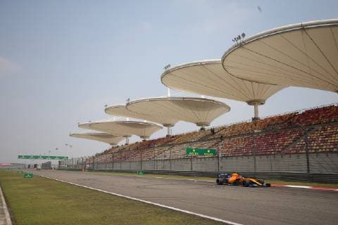Photo4 LaPresse 12 04 2019 Shanghai, China Grand Prix Formula One China 2019 In the pic: free Practice 1, Carlos Sainz Jr (ESP) Mclaren F1 Team MCL34  Copyright: xPhoto4 LaPressex