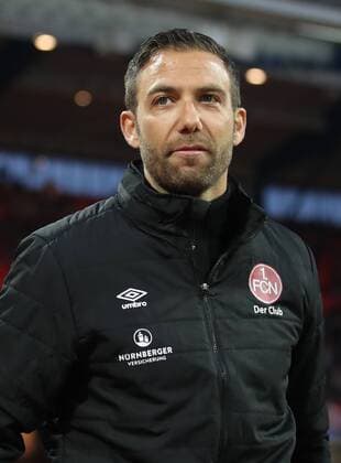 12 04 2019 Soccer Season 2018 2019 1 Soccer Bundesliga 29 Matchday 1 FC Nuremberg Nuremberg FCN Club FC Schalke 04 S04 Gelsenkirchen DaMa DFL regulations prohibit any use of photographs as image sequences and or quasi video Boris Schommers Coach Head Coach 1 FC Nuremberg FCN thoughtful before game starts