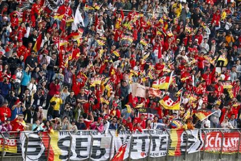 Motorsports: FIA Formula One World Championship WM Weltmeisterschaft 2019, Grand Prix of China, Fans of 5 Sebastian Vettel (GER, Scuderia Ferrari Mission Winnow), Shanghai China