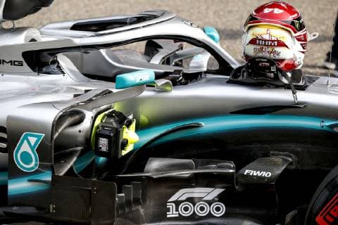 Motorsports: FIA Formula One World Championship WM Weltmeisterschaft 2019, Grand Prix of China, Car and helmet of 44 Lewis Hamilton (GBR, Mercedes AMG Petronas Motorsport), Shanghai China