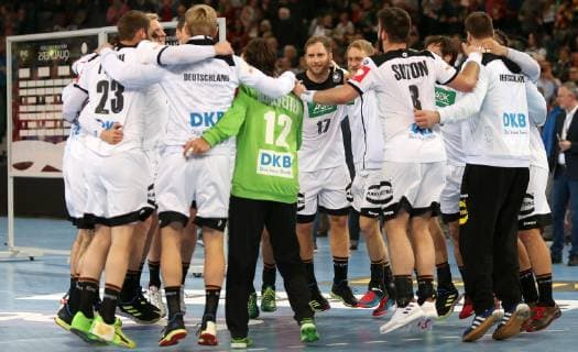The team is happy about the victory in the European Championship qualification game Germany against Poland of the men on 13 04 19 in the Gerry Weber Stadium in Halle Westphalia Handball European Championship qualification Germany Poland