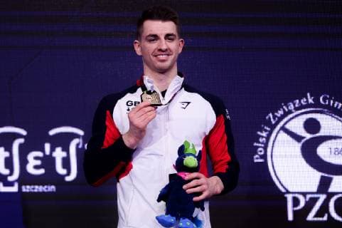 Turnen, EM in Stettin, Siegerehrungen 13.04.2019 SZCZECIN 8. MISTRZOSTWA EUROPY W GIMNASTYCE SPORTOWEJ KOBIET I MEZCZYZN DZIEN 4 - FINALY NA PRZYRZADACH 8th European Championships in Artistic Gymnastics Day 4 - Apparatus Finals N Z MAX WHITLOCK (GBR) FOT MATEUSZ SLODKOWSKI FOTONEWS NEWSPIX.PL --- Newspix.pl  20190413FNMS090