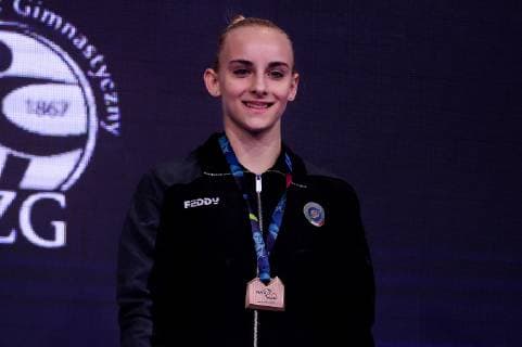 Turnen, EM in Stettin, Siegerehrungen 13.04.2019 SZCZECIN 8. MISTRZOSTWA EUROPY W GIMNASTYCE SPORTOWEJ KOBIET I MEZCZYZN DZIEN 4 - FINALY NA PRZYRZADACH 8th European Championships in Artistic Gymnastics Day 4 - Apparatus Finals N Z ALICE DAMATO (ITA) FOT MATEUSZ SLODKOWSKI FOTONEWS NEWSPIX.PL --- Newspix.pl  20190413FNMS101