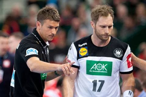 Halle Westf Germany 13 04 2019 DHB Qualifying match 2018 2019 Germany vs Poland L R Christian Prokop National coach Germany Steffen Weinhold Germany Halle Westf Nordrhein Westfalen Germany Gerry Weber Stadium