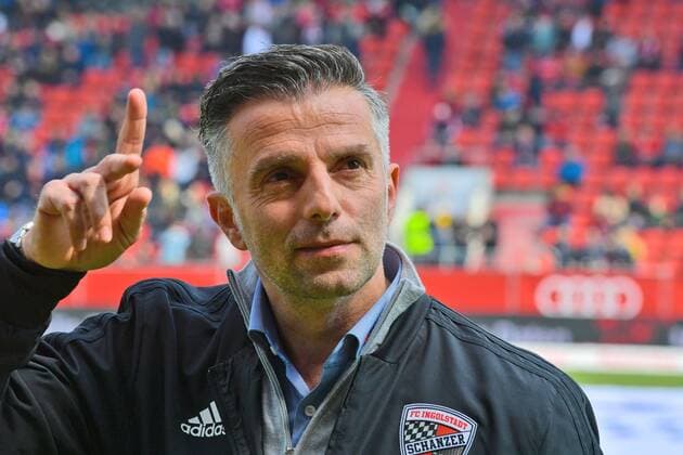 head coach Tomas Oral FC Ingolstadt 04 at the game FC Ingolstadt 04 against Holstein Kiel on 14 04 2019 DFL regulations prohibit any use of photographs as image sequences and or quasi video GER Fussball 2 Bundesliga Spieltag 29 FC Ingolstadt 04 against Holstein Kiel 14 04 2019 Audi Sportpark Ingolstadt Copyright: xStrischx Eibner-Pressefotox EP_osh