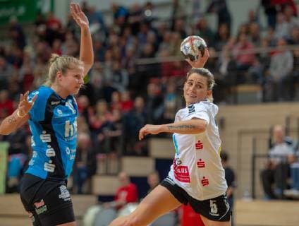 Ekaterina Fanina SV Union Halle scoring SV Union Halle Neustadt Wildcats vs Buxtehuder SV von 1862 e V Handball 1 Bundesliga Saison 2018 2019 Copyright xVIADATAx xHolgerxJohnx Halle Saale Sachsen Anhalt Germany