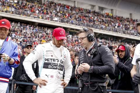 Motorsports: FIA Formula One World Championship WM Weltmeisterschaft 2019, Grand Prix of China, 44 Lewis Hamilton (GBR, Mercedes AMG Petronas Motorsport), Peter Bonnington (GBR, Mercedes AMG Petronas Motorsport), Shanghai China