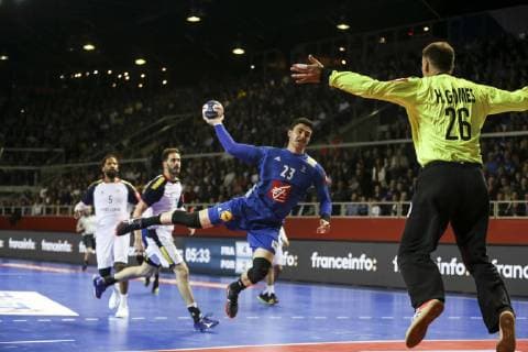 Ludovic Fabregas 23; during the Euro 2020 qualifications handball match between France and Portugal, on April 14, 2019 in Strasbourg, northeastern France. HANDBALL : Qualifications EHF EURO 2020 - 4eme journee - France vs Portugal - 14 04 2019 ElyxandroCEGARRA Panoramic 