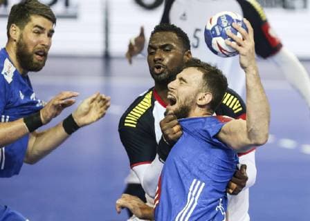 Remili Nedim 5; during the Euro 2020 qualifications handball match between France and Portugal, on April 14, 2019 in Strasbourg, northeastern France. HANDBALL : Qualifications EHF EURO 2020 - 4eme journee - France vs Portugal - 14 04 2019 ElyxandroCEGARRA Panoramic 