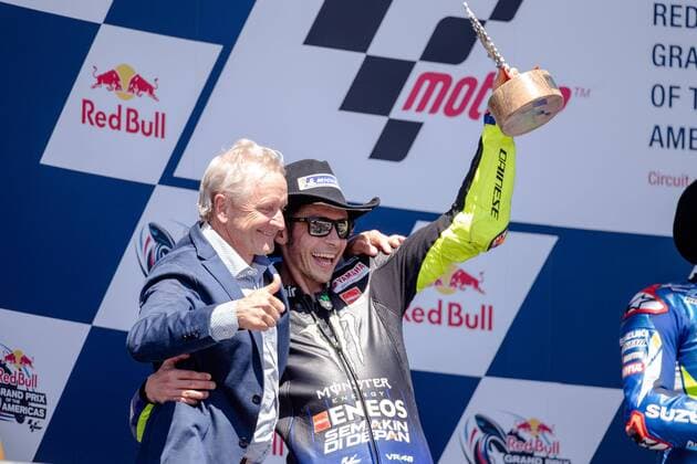 VALENTINO ROSSI - ITALIAN - MONSTER ENERGY YAMAHA MotoGP - YAMAHA KEVIN SCHWANTZ - USA - MOTOGP LEGEND - SUSUKI MOTO : Grand Prix des Etats Unis - Austin - 14 04 2019 VincentGuignet Panoramic 
