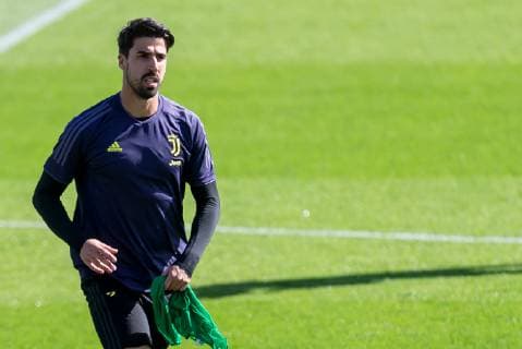 Turin Italy 15 04 2019 Training Juventus Turin Sami Khedira JUV Watch DeFodi541