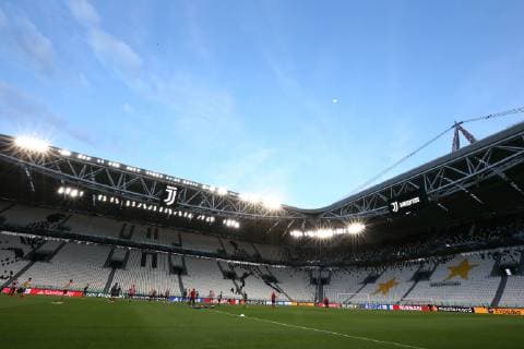 The Ajax team pictured during the training session at the Allianz Stadium, Turin. Picture date: 15th April 2019. Picture credit should read: Jonathan Moscrop Sportimage EDITORIAL USE ONLY. No use with unauthorised audio, video, data, fixture lists, club league logos or live services. Online in-match use limited to 120 images, no video emulation. No use in betting, games or single club league player publications. SPI-0038-0014