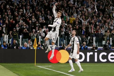 TORINO, Football,16-04-2019, Allianz Stadium . Champions League quarter finals second leg Juventus - Ajax. Juventus player Cristiano Ronaldo (L) celebrating his 1-0 during the game Juventus - Ajax . Juventus - Ajax  x3199801x