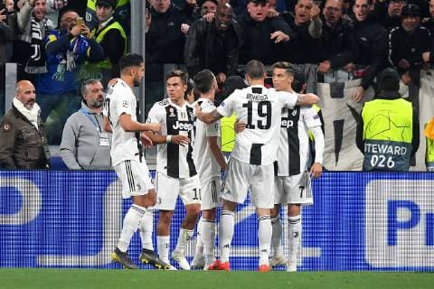 Cristiano Ronaldo of Juventus celebrates with team mates after scoring a goal of 1-0 during the Uefa Champions League 2018 2019 round of 8 second leg football match between Juventus FC and Ajax Amsterdam at Juventus stadium, Turin, March, 12, 2019 Foto Andrea Staccioli Insidefoto andreaxstaccioli