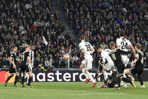 Photo LaPresse - Fabio Ferrari April 16, 2018 Turin, Italy soccer Juventus Fc vs Ajax - Uefa Champions - quarter to final- In the pic:Cristiano Ronaldo (Juventus F.C.); gol 1-0  Copyright: xFabioxFerrari LaPressex