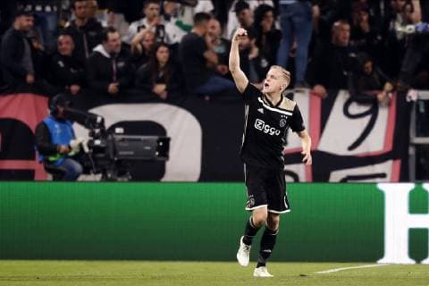 TORINO, Football,16-04-2019, Allianz Stadium . Champions League quarter finals second leg Juventus - Ajax. Ajax player Donny van de Beek celebrating his 1-1 during the game Juventus - Ajax . Juventus - Ajax  x3199819x