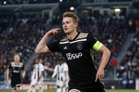 Sport Bilder des Tages Matthijs de Ligt of Ajax during the UEFA Champions League quarter final match between Juventus FC and Ajax Amsterdam at the Allianz Arena on April 16, 2019 in Turin, Italy UEFA Champions League 2018 2019 xVIxVIxImagesx xTomxBodexMultimediaxIVx 14215326