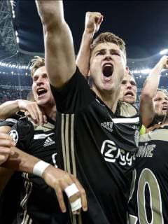 (l-r) Frenkie de Jong of Ajax, Matthijs de Ligt of Ajax, Joel Veltman of Ajax during the UEFA Champions League quarter final match between Juventus FC and Ajax Amsterdam at the Allianz Arena on April 16, 2019 in Turin, Italy UEFA Champions League 2018 2019 xVIxVIxImagesx xTomxBodexMultimediaxIVx 14215338