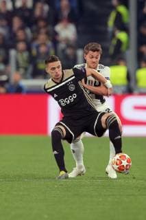 Turin Italy 16 04 2019 UEFA Champions League 2018 19 Season Quarter-finals 2 Round Juventus Turin Ajax Amsterdam Dusan Tadic Ajax and Daniele Rugani JUV in a duel DeFodi541