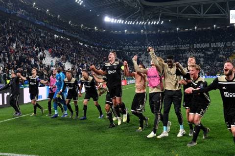 Ajax players celebrate the victory at the end of the Uefa Champions League 2018 2019 round of 8 second leg football match between Juventus FC and Ajax Amsterdam at Juventus stadium, Turin, March, 12, 2019 Foto Andrea Staccioli Insidefoto andreaxstaccioli
