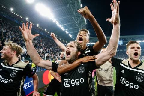 Daley Blind of Ajax, David Neres of Ajax during the UEFA Champions League quarter final match between Juventus FC and Ajax Amsterdam at the Allianz Arena on April 16, 2019 in Turin, Italy UEFA Champions League 2018 2019 xVIxVIxImagesx xTomxBodexMultimediaxIVx 14216513