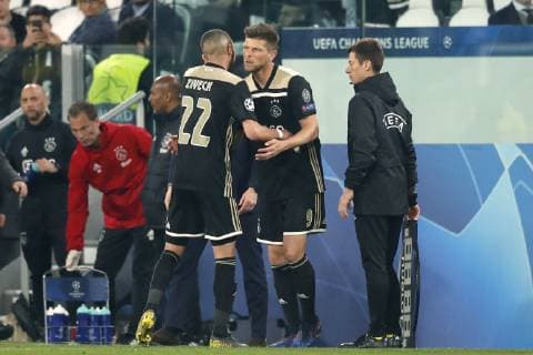 TORINO, Football,16-04-2019, Allianz Stadium . Champions League quarter finals second leg Juventus - Ajax. Ajax player Hakim Ziyech (L) replaced by Ajax player Klaas Jan Huntelaar (R). during the game Juventus - Ajax (1-2). Juventus - Ajax x3202367x