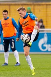 Gelsenkirchen Germany 17 04 2019 Training FC Schalke 04 Jonas Carls S04 in action DeFodi053