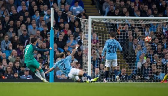 Son Heung-Min of Spurs scores his 2nd goal during the UEFA Champions League QF 2nd leg match between Manchester City and Tottenham Hotspur at the Etihad Stadium, Manchester, England on 17 April 2019. Copyright: xAndyxRowlandx PMI-2761-0002