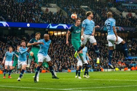 Manchester City v Tottenham Hotspur UEFA Champions League Toby Alderweireld of Tottenham Hotspur with a header that is headed in to the net by Fernando Llorente of Tottenham Hotspur for their third goal during the second leg of the UEFA Champions League quarter-final match at the Etihad Stadium, Manchester Content Not Available For UK Newspapers Copyright: xMattxWilkinsonx FIL-13126-0051
