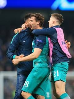 17th April 2019, Etihad Stadium, Manchester, England; UEFA Champions League football, quarter final 2nd leg, Manchester City versus Tottenham Hotspur; scorer of the winning goal Fernando Llorente of Tottenham Hotspur celebrates at the final whistle  ActionPlus12125027 DavidxBlunsden