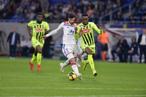 Martin Terrier (lyon) vs Abdoulaye Bamba (angers) FOOTBALL : Lyon vs Angers - Ligue 1 Conforama - 19 04 2019 FredericChambert Panoramic 