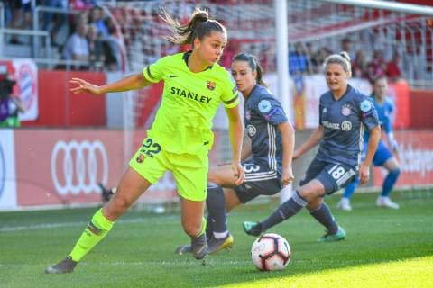 Football UEFA Womens Champions League 21 04 2019 FC Bayern Muenchen FC Barcelona Football UEFA Womens Champions League 21 04 2019 FC Bayern Muenchen FC Barcelona in Munich FCB Campus Bayern Deutschland Lieke Martens 22 FC Barcelona Women Sara Daebritz 33 FC Bayern Women Keira Hamraoui 18 FC Barcelona Women DFL REGULATIONS PROHIBIT ANY USE OF PHOTOGRAPHS AS IMAGE SEQUENCES AND OR QUASI VIDEO