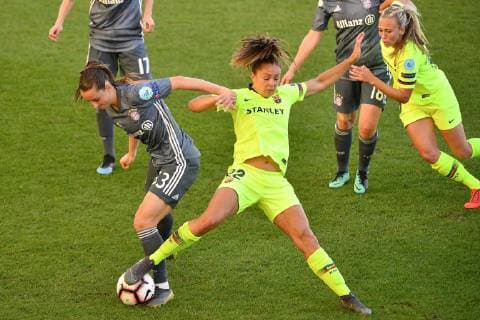 Sara DAEBRITZ FCB Action duel against Lieke MARTENS Barcelona FC Bayern Muenchen FC Barcelona 0 1 Football Champions League of Women Semifinals on 21 04 2019 FC BAYERN CAMPUS DFL REGULATIONS PROHIBIT ANY USE OF PHOTOGRAPHS AS IMAGE SEQUENCES AND OR QUASI VIDEO