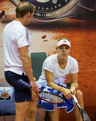 Angelique ( Angie) KERBER, GER in a training session with her coach Rainer SCHÜTTLER, GER at the Tennis Grand Prix Porsche Ladies WTA Tennis Damen in Stuttgart , April 24, 2019. Photographer: Peter Schatz