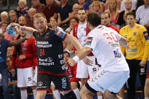 SG Flensburg Handewitt vs. Telekom Veszprem HC Handball EHF Champions League Quarter Finals 24 04 19 Jim Gottfridsson SG Flensburg Handewitt 24 vs. Mirsad Terzic Telekom Veszprem HC 30 xmmkx