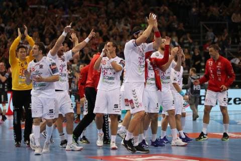 SG Flensburg Handewitt vs. Telekom Veszprem HC Handball EHF Champions League Quarter-finals 24 04 19 Telekom Veszprem HC thanks fans xmmkx